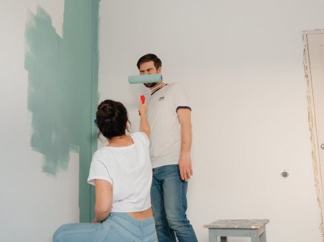 astuces et techniques efficaces pour peindre un mur sans trace